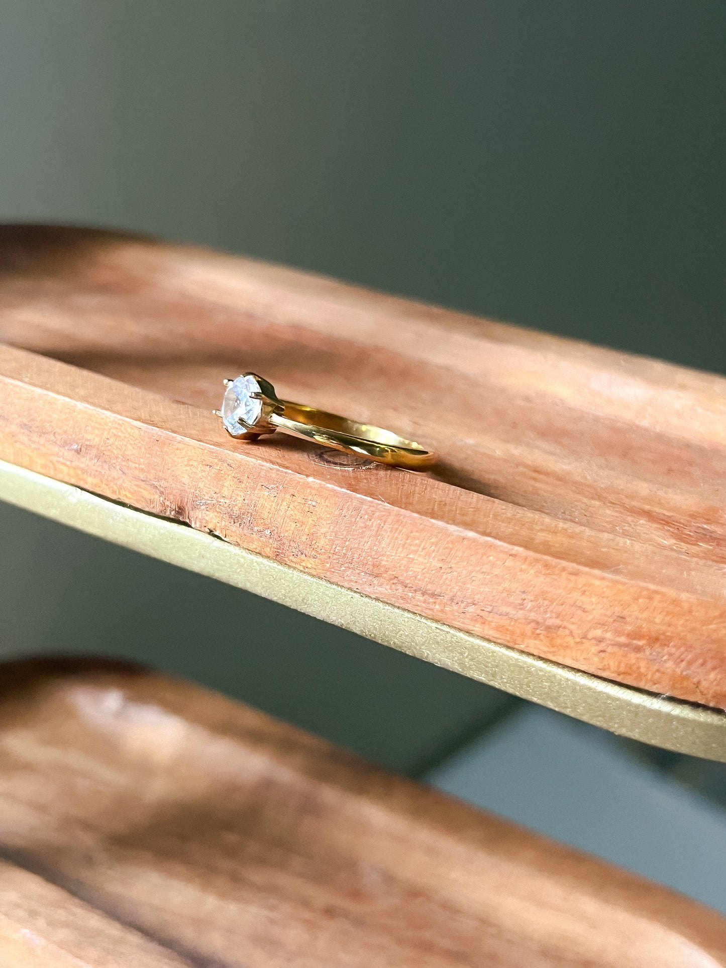 Classic ring